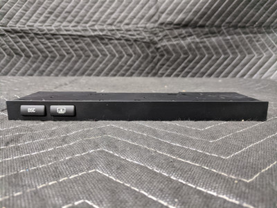 BMW E38 7-Series DSC Sunshade Console Switch Module 61318373771 BMW E38 7-Series DSC Sunshade Console Switch Module 61318373771