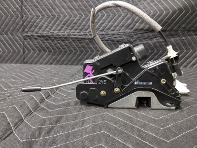 BMW E46 3-Series Door Lock With Motor Actuator Left Rear 51227011245 BMW E46 3-Series Door Lock With Motor Actuator Left Rear 51227011245
