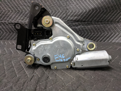 BMW E46 3-Series Touring Wagon Rear Window Wiper Motor Bosch 1397020117 61628220774