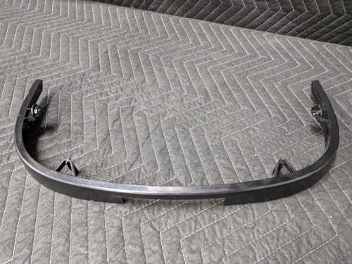 BMW E46 3-Series Front Seat Lower Trim Cover Schwarz 8226426 BMW E46 3-Series Front Seat Lower Trim Cover Schwarz 8226426