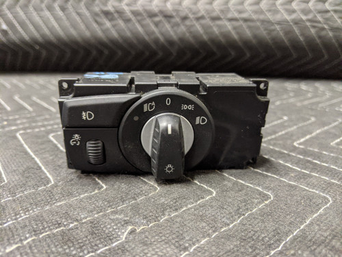 BMW E60 5-Series Headlight Switch Assembly 6988553