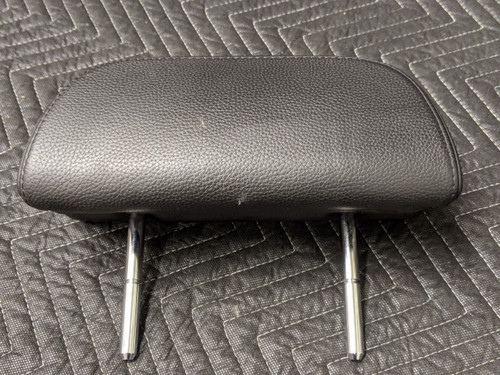 BMW E63/E64 M6 Rear Seat Headrest Schwarz Leather 52208037404