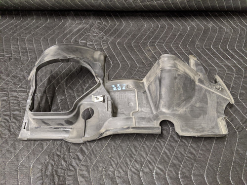 BMW E63/E64 M6 Air Duct Right Front 51747898210