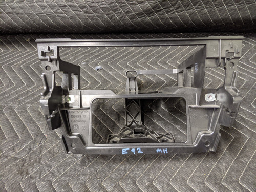 BMW E90/E91/E92/E93 3-Series Instrument Carrier CD Radio Dash 51457075394