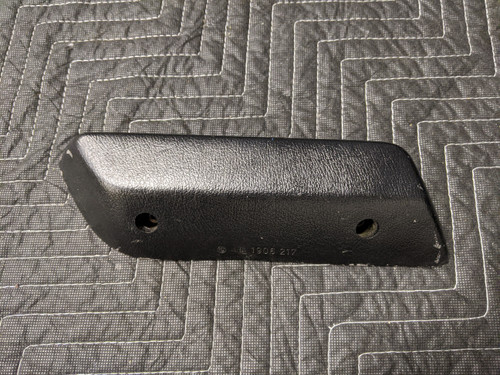 BMW E30 3-Series Rear Door Armrest Left Schwarz 1906217