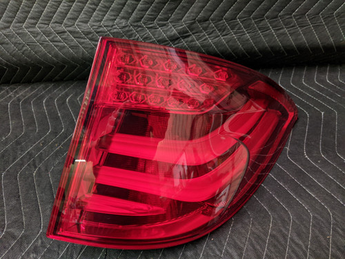 BMW F07 5-Series GT Rear Right Passenger Taillight Outer 63217199646