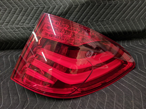 BMW F07 5-Series GT Rear Right Passenger Taillight Outer 63217199646