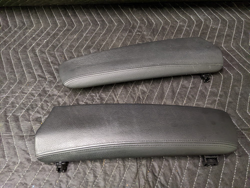 BMW F07 5-Series GT Leather Arm Rest Schwarz 51169198905