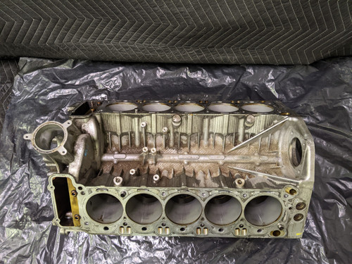 BMW E60/E61/E63/E64 M5 M6 S85 V10 Engine Block 11110443600