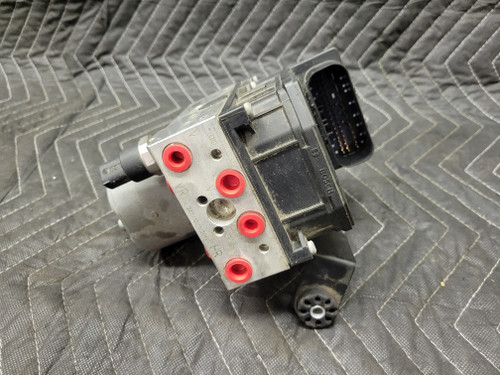 BMW E39 5-Series ABS Pump Module 34516758969