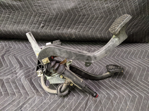 BMW Z3 E36 Manual Pedal Assembly 35111161962