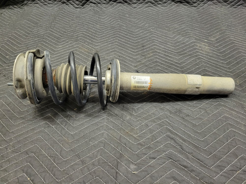 BMW E60 5-Series Front Left Spring Strut 31316766997