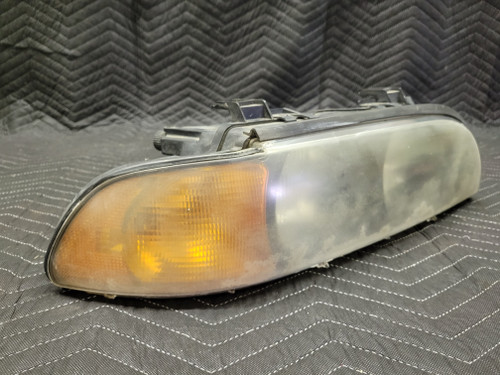 BMW E39 5-Series Halogen Headlight Right 63128385092