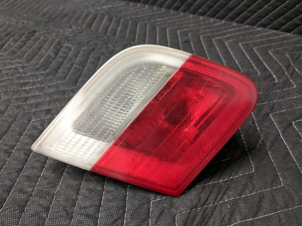 BMW E46 3-Series Coupe Convertible Inner Tail Light Red/White Left Drivers 63218364727