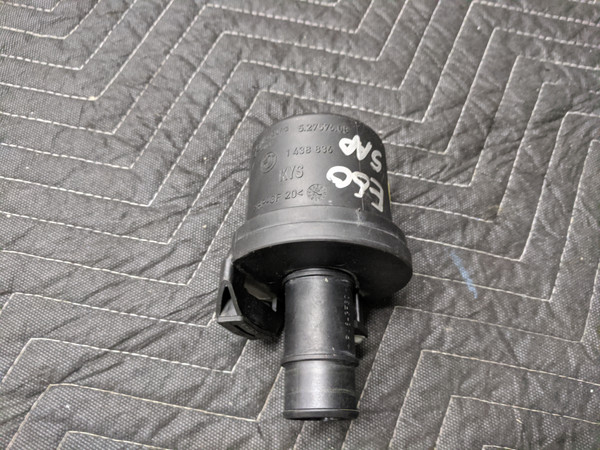 BMW E53/E60/E83/E84/E90 Secondary Air Filter 11721438836