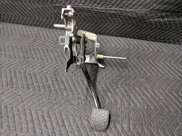 BMW E39 5-Series M5 Pedal Support Bracket 35101164854