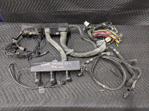 BMW E39 540i Sedan M62 Engine Wiring Harness DME+AGS 12511436972