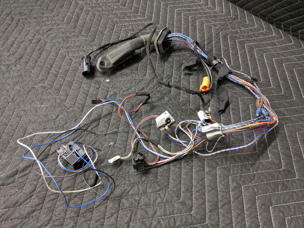 BMW E39 5-Series Passenger Rear Door Wiring Harness 8375611