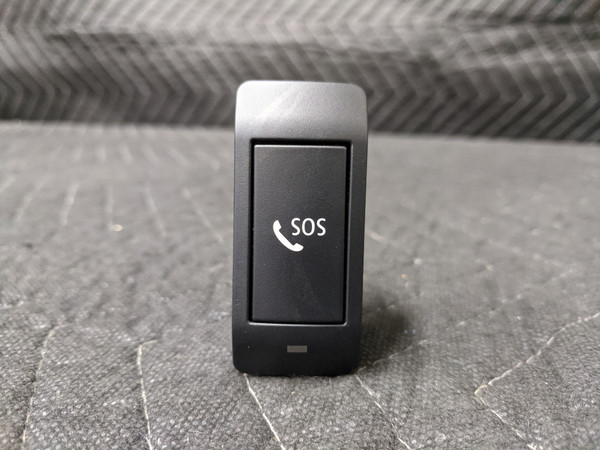 BMW E60/E61/E63/E64 Emergency Call Push Button SOS 61316918478