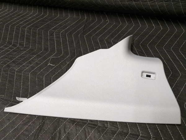 BMW E82 1-Series C-Pillar Trim Right Rear Upper Alaskagrau 51432996106