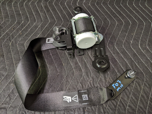 BMW F07 5-Series GT Rear Left Seatbelt 72117233539