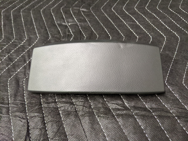 BMW E60/E61 5-Series Center Console Cover Rear Schwarz 51167060174