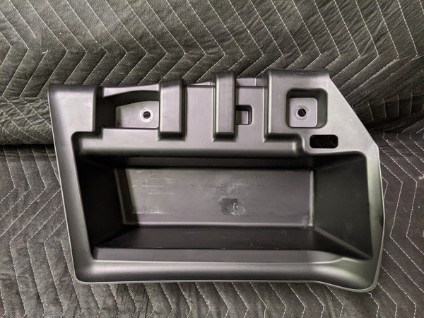 BMW F90/G30 5-Series M5 Trunk Stowage Compartment Right 51477373580