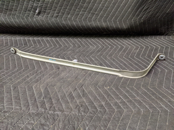 BMW F90/G30/G31 Fuel Tank Tension Strap 16117354283