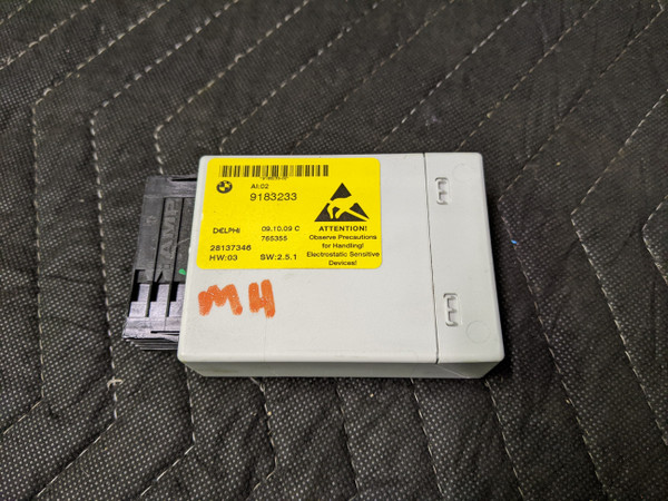 BMW E60/E61 5-Series Center Console Switch ECU 61319183233