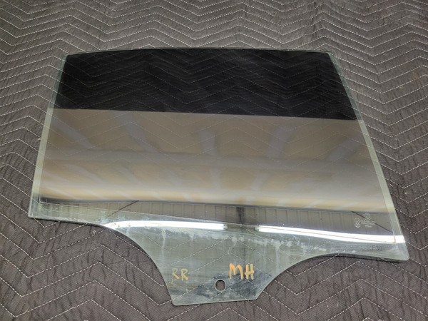 BMW F30/F80 3-Series M3 Rear Right Door Window Glass 51357259820