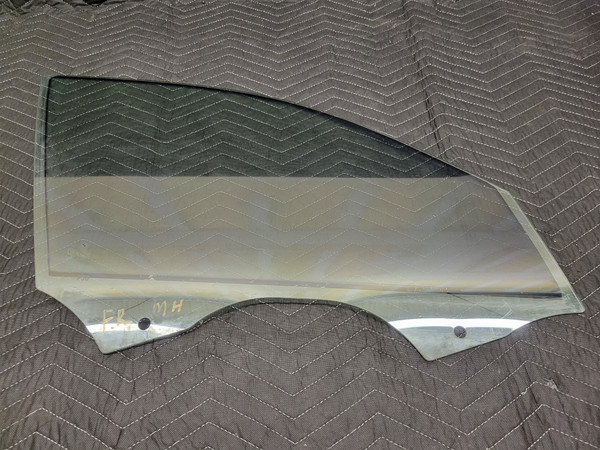 BMW F30/F31/F80 3-Series M3 Front Right Door Window Glass 51337259826
