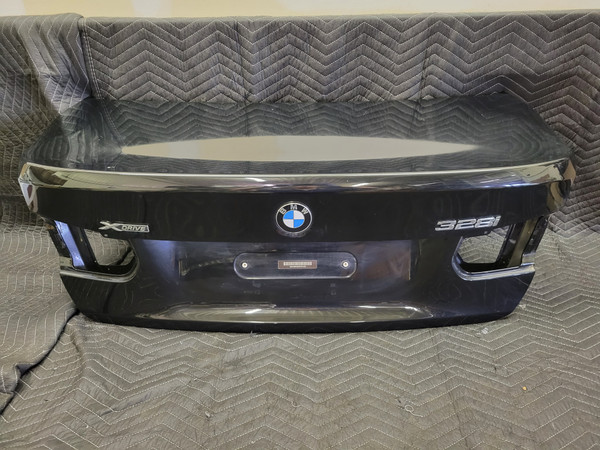 BMW F30/F80 3-Series M3 Trunk Lid Black Sapphire Metallic 41007288757