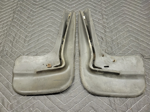 BMW E36 3-Series Mud Flaps 82199402982 82199402981