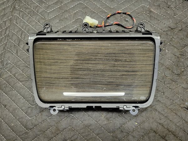 BMW F10/F11 5-Series Front Cupholder Fineline Poplar Wood 51169241714