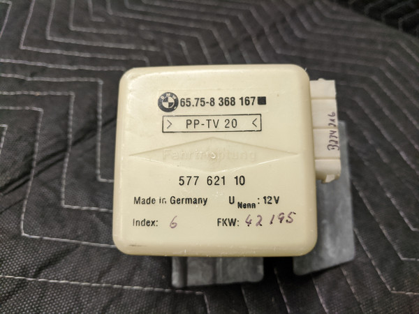 BMW E38 Trunk Incliniation Tilt Sensor Alarm 65718368167