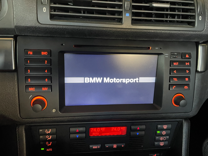 Dynavin Stereo Radio Bluetooth GPS Navigation for BMW