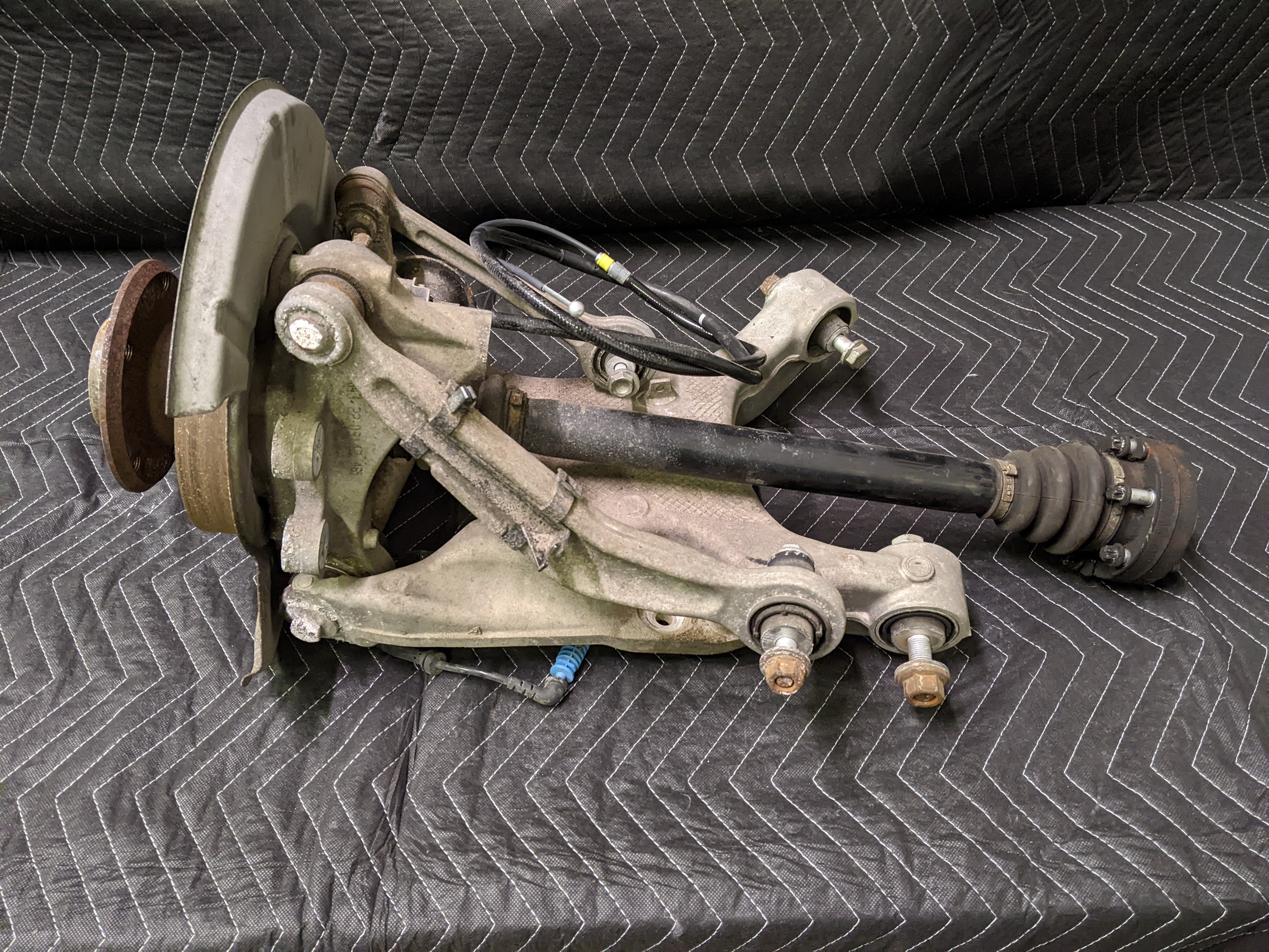 【値引き中‼️】DURA-ACE 91系53/36 90°楕円ギア 175mm 値引き中‼️】DURA-ACE 91系53/36 90°楕円ギア 175mm E46 E90