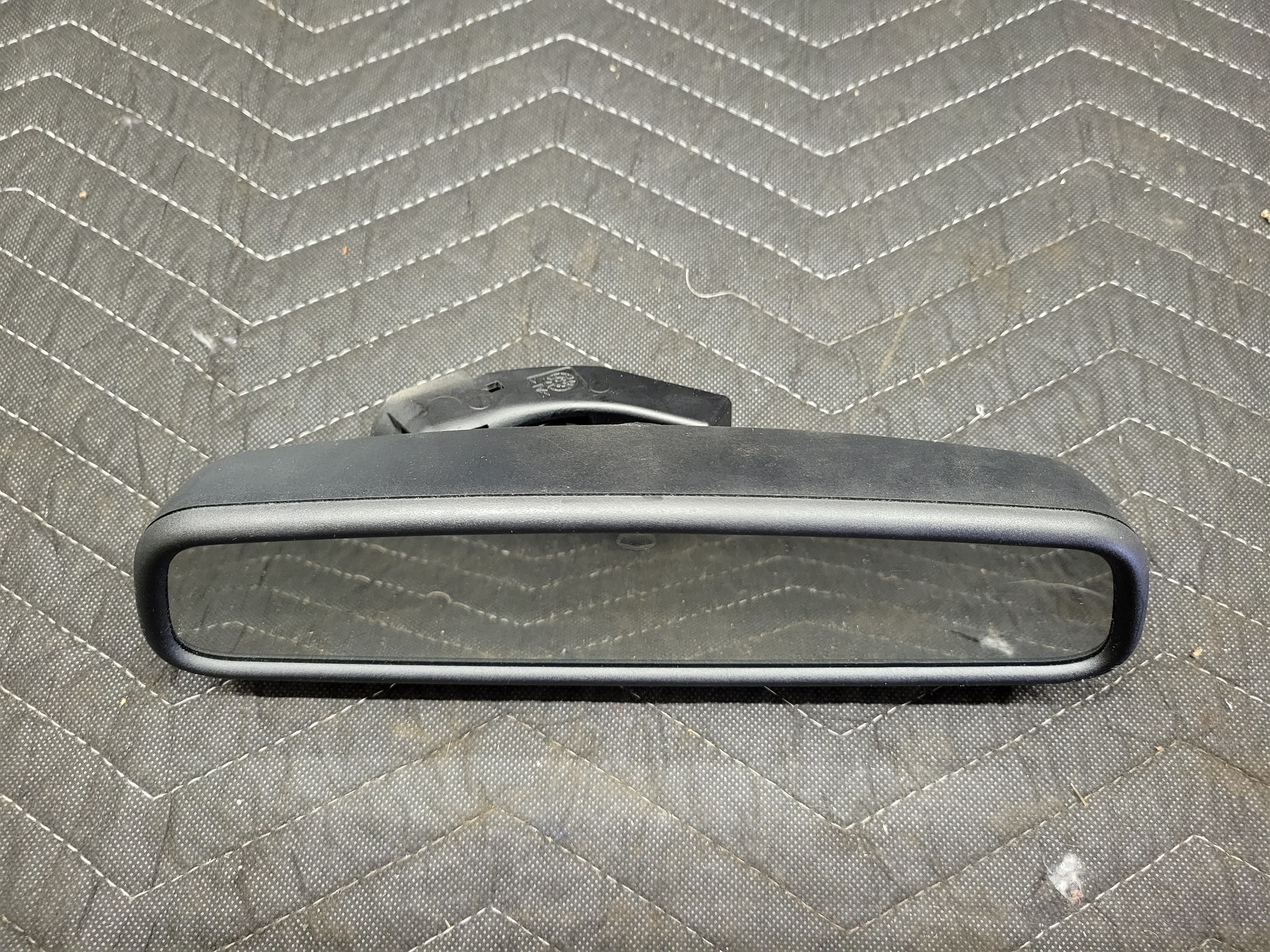 パーツ BMW E90 E91 BMW 3 SERIES E90 E91 BI XENON HEADLIGHT LEFT AND RIGHT SIDE