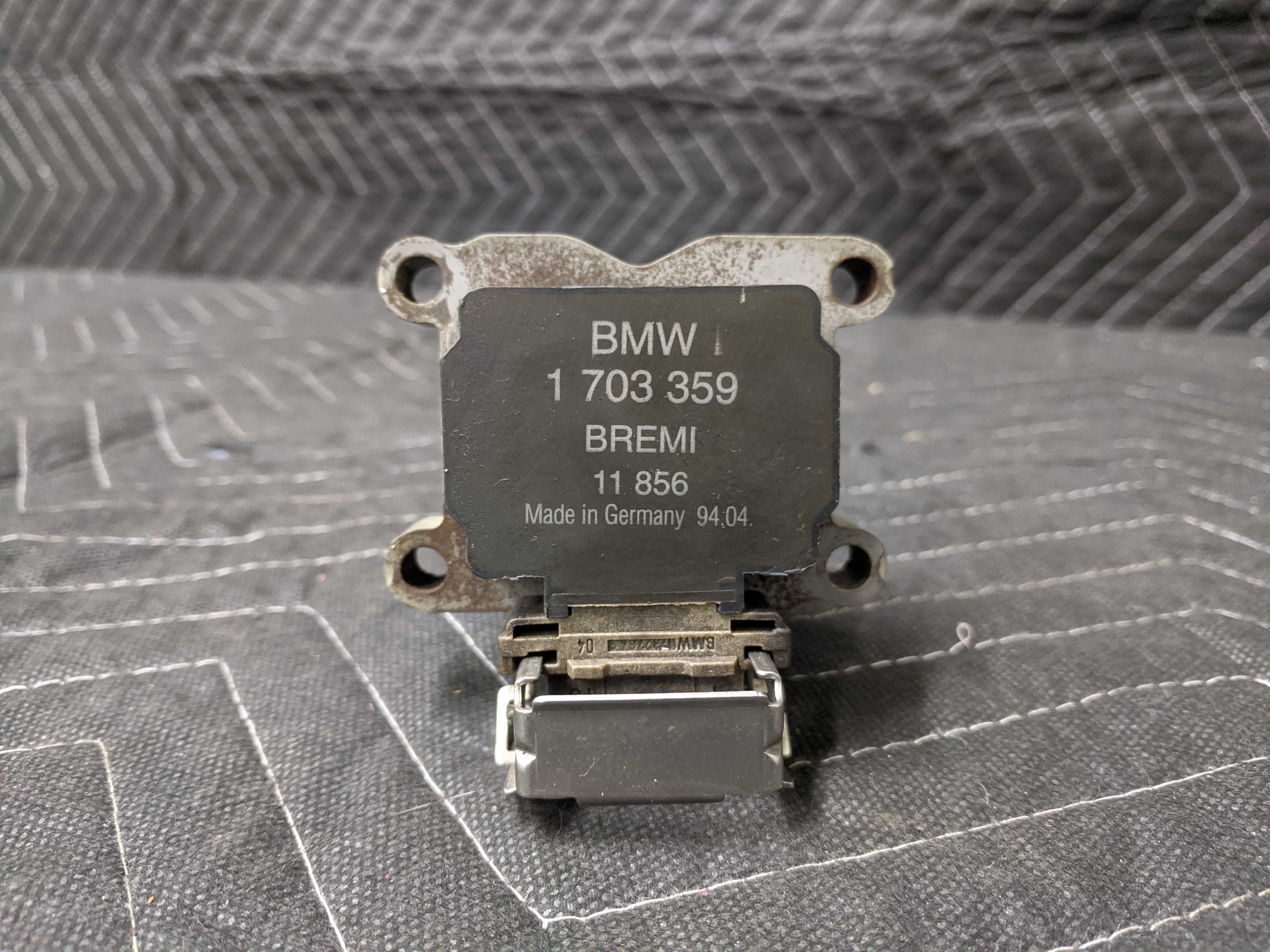 1/18 BMW E3系 sddefault.jpg