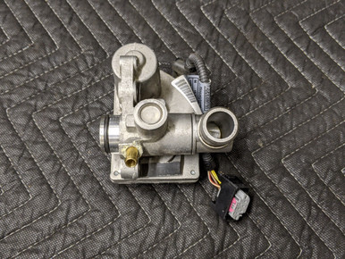 BMW E60/E61/E63/E64 13417834495 | recycleBMWs.com | Used BMW Parts