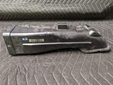 BMW G11/G12/G14/G15/G16/G30/G31/G32 13717643299 m