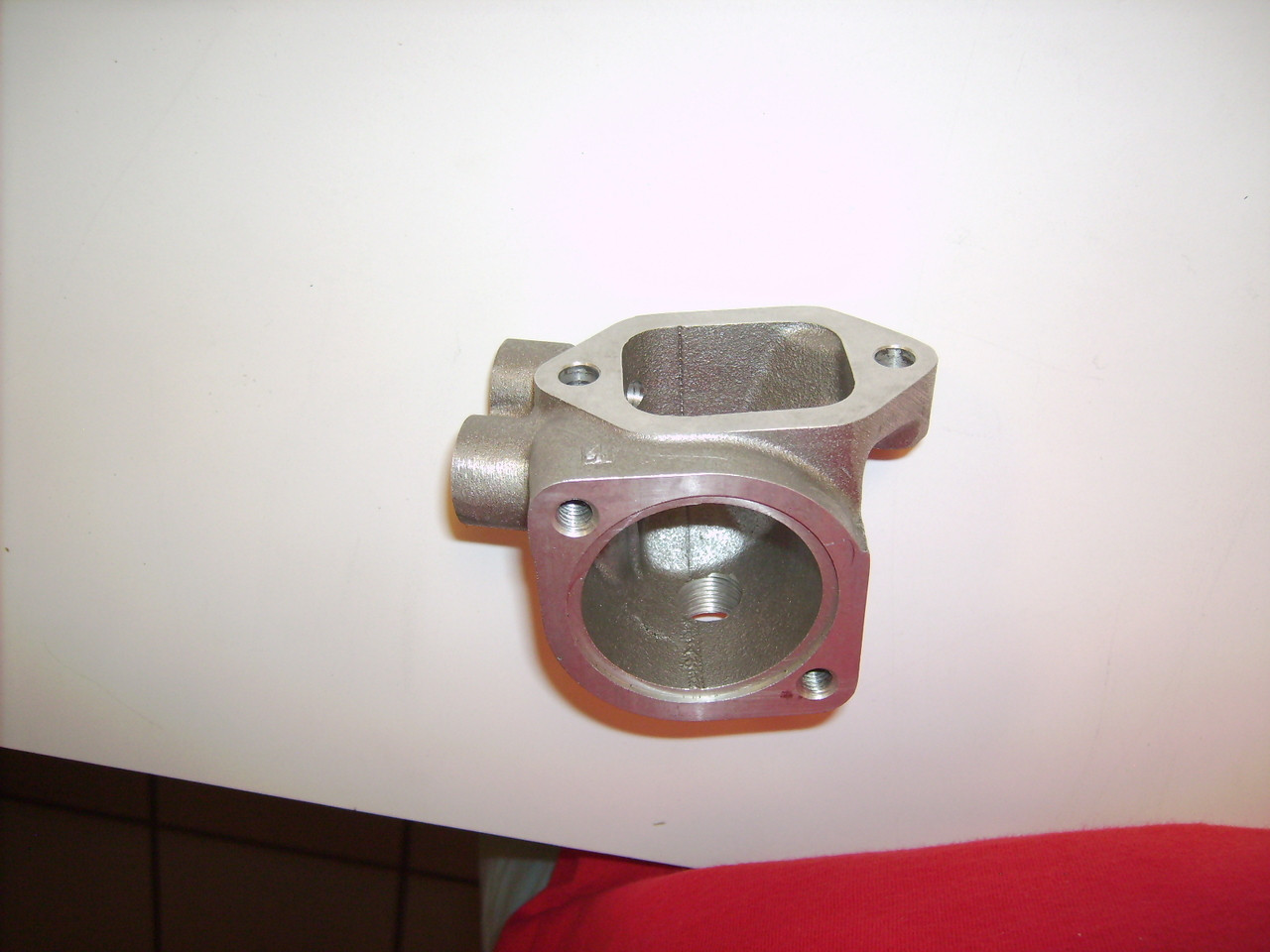 X Thermostat Housing Datsun L20B 200SX S10 710 510 A10 & 620 Pickup