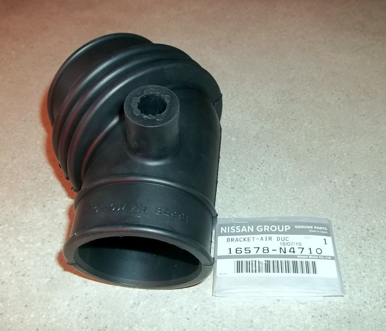 Air Flow Meter Duct Accordion Boot Hose 75-78 280Z S30 L28 Between AFM &  Throttle Body 16578-N4710