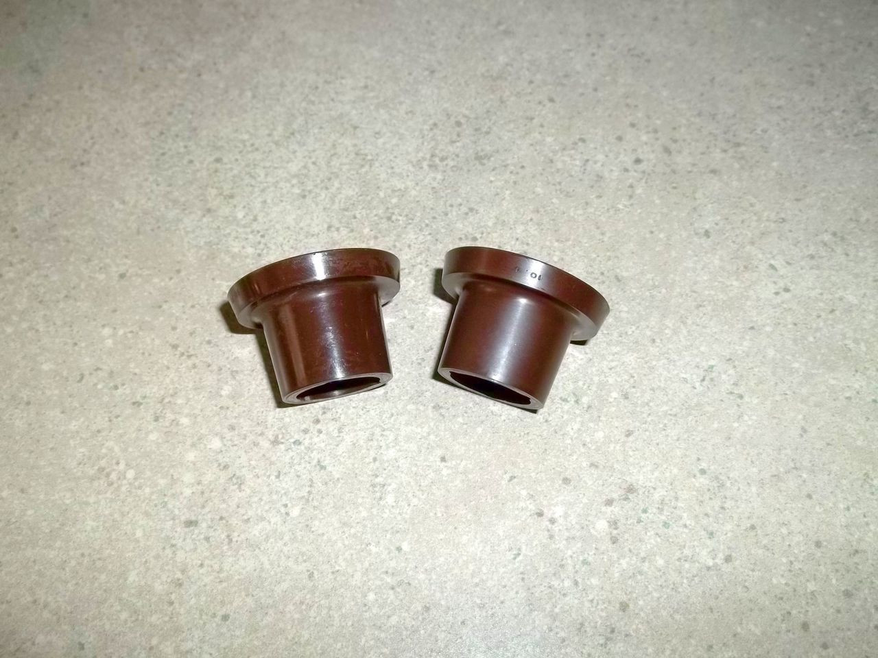 Set Of 2 Idler Arm Bushings Datsun 1200 B110 210 B310 510 A10 810 200SX