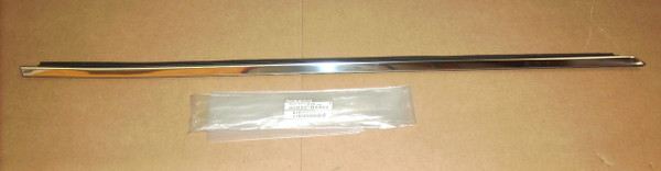 X RH Door Chrome Belt Molding w/Squeegee Rubber 240Z 260Z 280Z 2