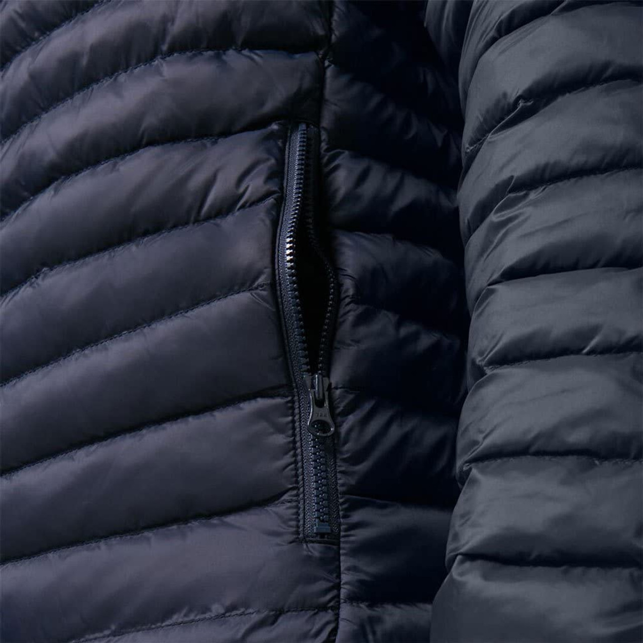 Lifestyle image 6 of Oakley Men's Nylon Omni Insulated Puffer Jacket, Fathom Blue, XX-Large 2XL XXL