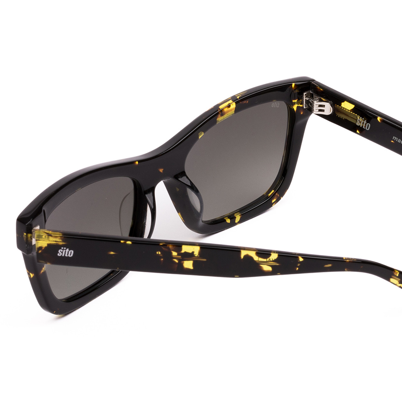 Close Up View of SITO SHADES BREAK OF DAWN Sunglasses Yellow Black Tortoise/Horizon Gradient 54mm