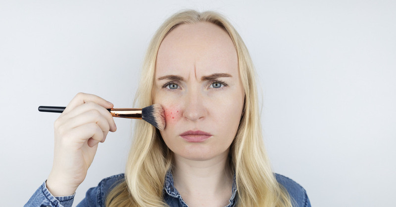 5 Most Common Comedogenic Makeup Ingredients 5 Most Common Comedogenic Makeup Ingredients