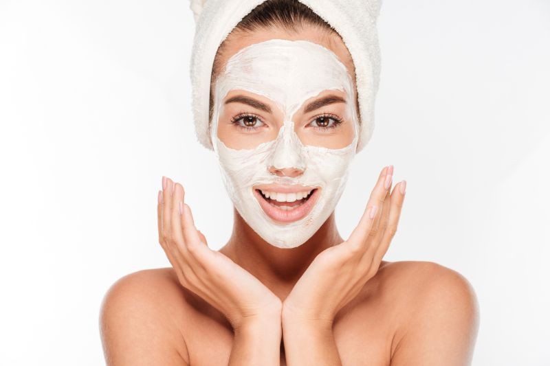 5 Tips for Giving Yourself an At-Home Facial