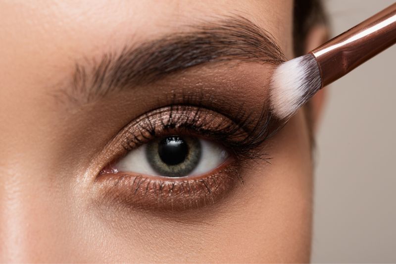 Ultimate Guide to Applying Makeup on Oily Skin